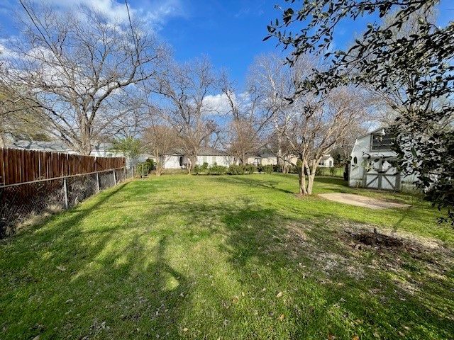 2008 Goldenrod Lane, Arlington, TX 76013