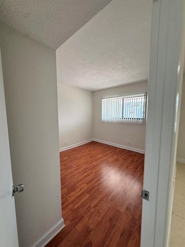 875 NW 13th Street 405, Boca Raton, FL 33486