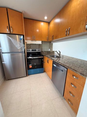 875 NW 13th Street 405, Boca Raton, FL 33486