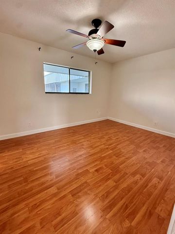 875 NW 13th Street 405, Boca Raton, FL 33486