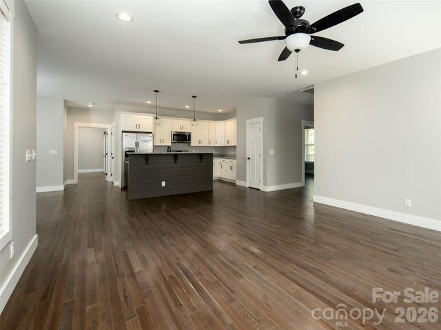 208 Robinson Hollow Drive, Candler, NC 28715