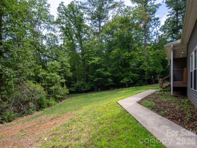 208 Robinson Hollow Drive, Candler, NC 28715