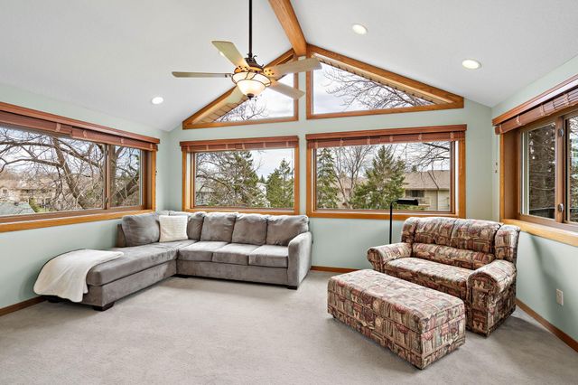 6236 Nathan Lane N, Maple Grove, MN 55369