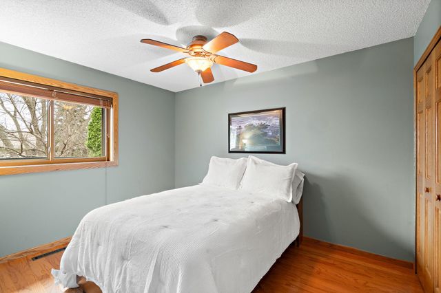 6236 Nathan Lane N, Maple Grove, MN 55369