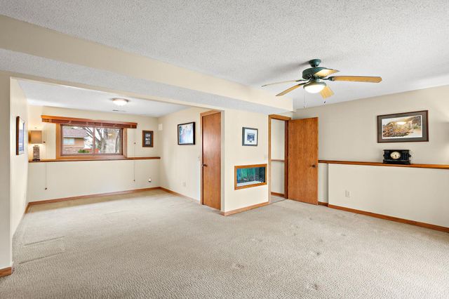 6236 Nathan Lane N, Maple Grove, MN 55369