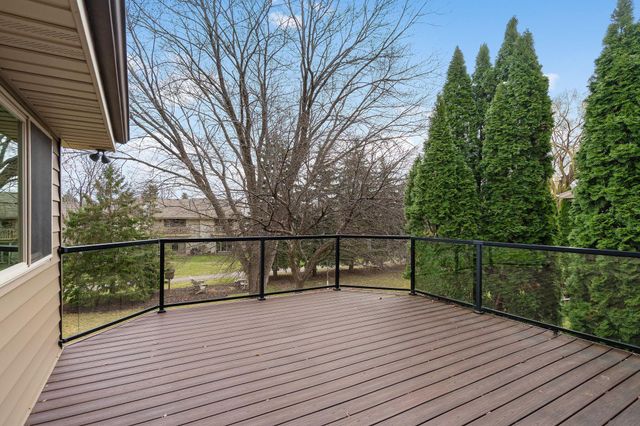 6236 Nathan Lane N, Maple Grove, MN 55369