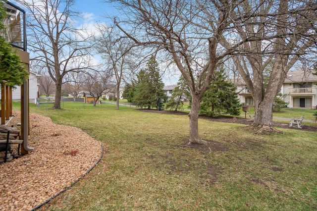 6236 Nathan Lane N, Maple Grove, MN 55369