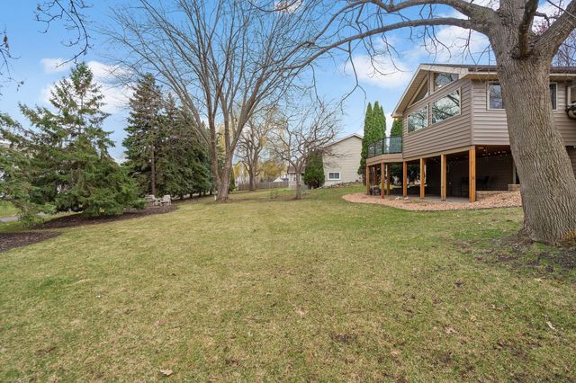 6236 Nathan Lane N, Maple Grove, MN 55369