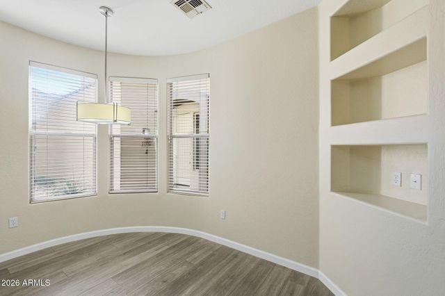 19475 N GRAYHAWK Drive 1099, Scottsdale, AZ 85255