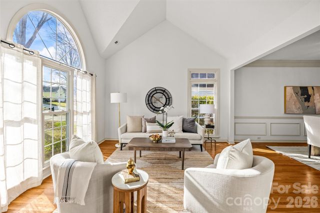 6610 Lyndonville Drive 17, Charlotte, NC 28277