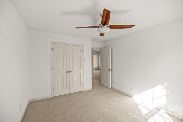 6610 Lyndonville Drive 17, Charlotte, NC 28277