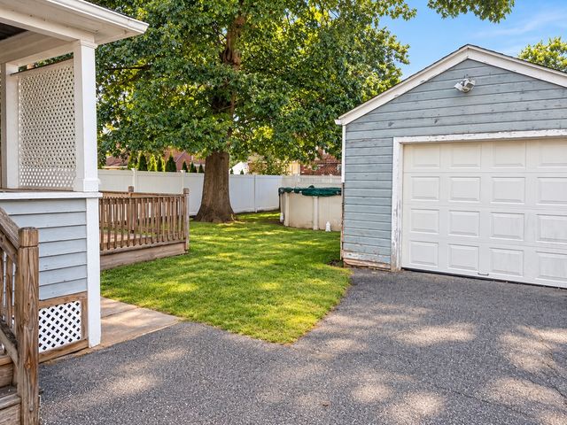 142 Morton St, West Springfield, MA 01089