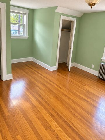 142 Morton St, West Springfield, MA 01089