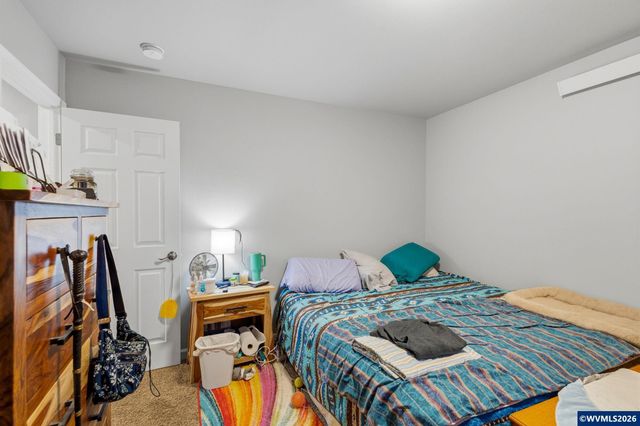 1907 Willow St, Sweet Home, OR 97386