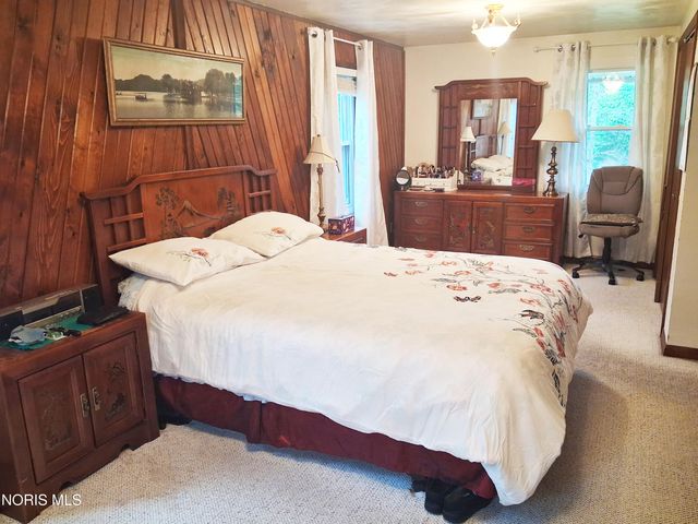 10112 Maumee Western Road, Monclova, OH 43542
