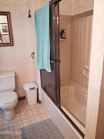 10112 Maumee Western Road, Monclova, OH 43542