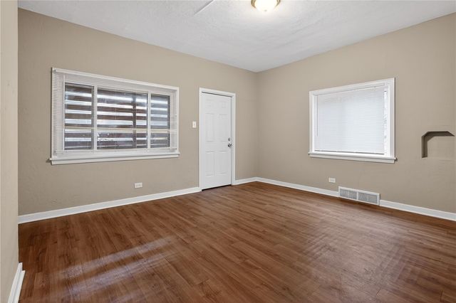 241 Freidel St, Whitaker, PA 15120