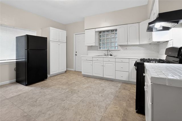 241 Freidel St, Whitaker, PA 15120