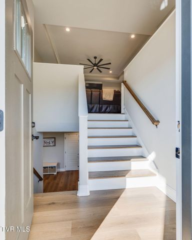 1492 Orchard View Lane, Piney Flats, TN 37686