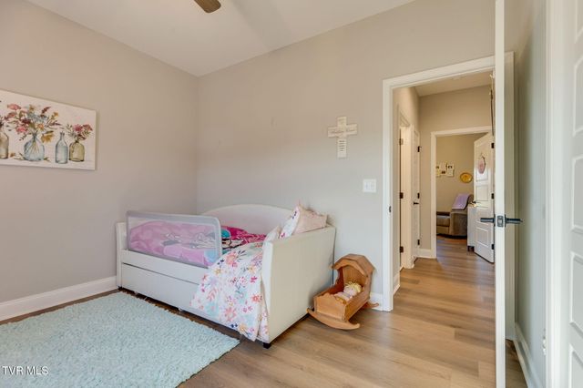 1492 Orchard View Lane, Piney Flats, TN 37686