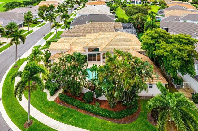 5785 Regency Circle E, Boca Raton, FL 33496