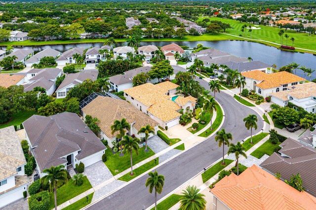 5785 Regency Circle E, Boca Raton, FL 33496