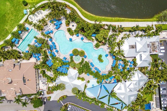 5785 Regency Circle E, Boca Raton, FL 33496