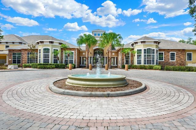 10201 COURTNEY PALMS BOULEVARD 304, Tampa, FL 33619
