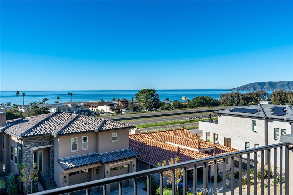 Image 23 of property listing at 2732 Barcelona Street, Pismo Beach, CA 93449