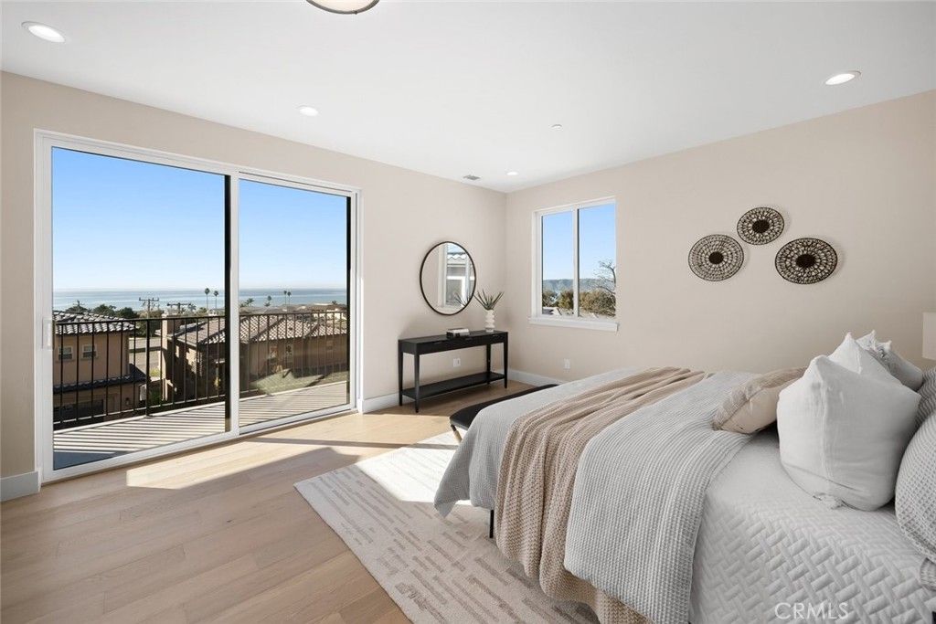 Image 3 of property listing at 2732 Barcelona Street, Pismo Beach, CA 93449
