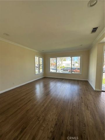 6447 Balcom, Reseda, CA 91335