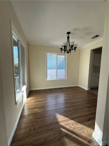 6447 Balcom, Reseda, CA 91335