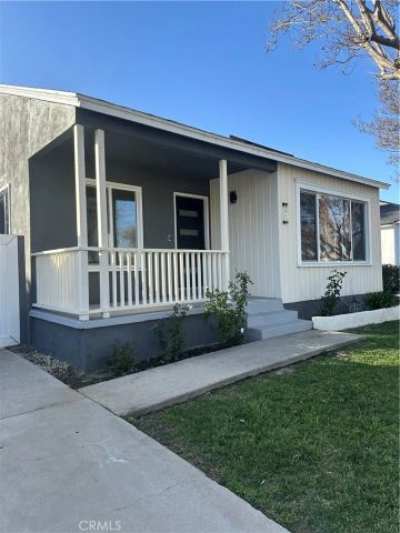 6447 Balcom, Reseda, CA 91335