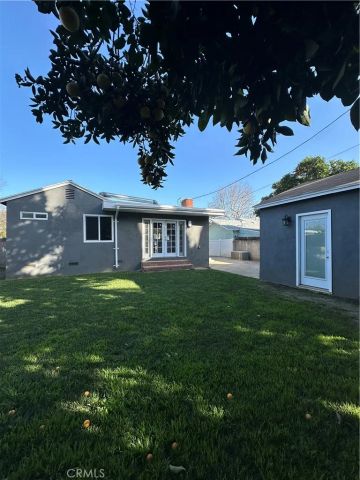 6447 Balcom, Reseda, CA 91335