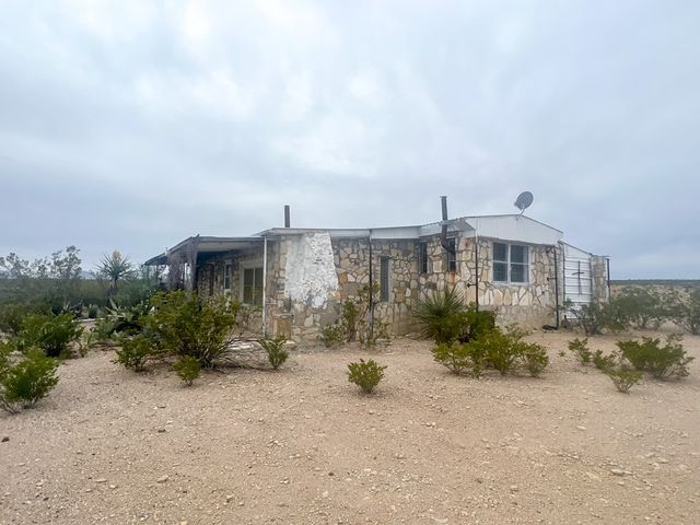 2500 Agua Fria Road, Terlingua, TX 79852