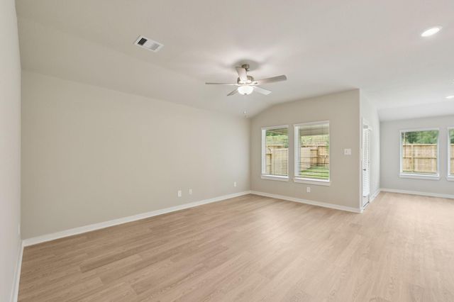 2403 Serrano Plains Trail, Crosby, TX 77532