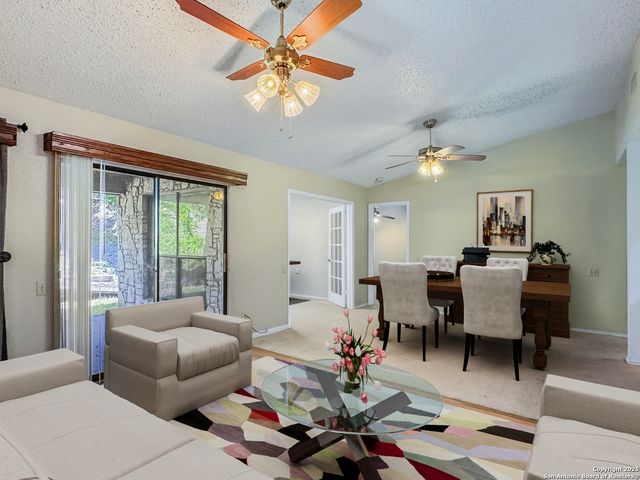 3800 Overlook, Schertz, TX 78108