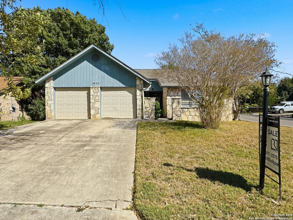3800 Overlook, Schertz, TX 78108