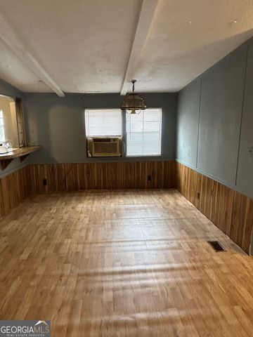 264 Lakeview Drive, Locust Grove, GA 30248