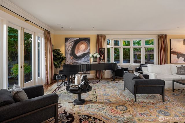 1617 Federal Avenue E, Seattle, WA 98102