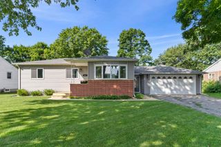407 3rd Street, Washburn, IA 50702