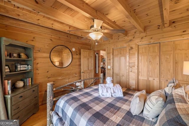 258 Dupont Drive, Blue Ridge, GA 30513