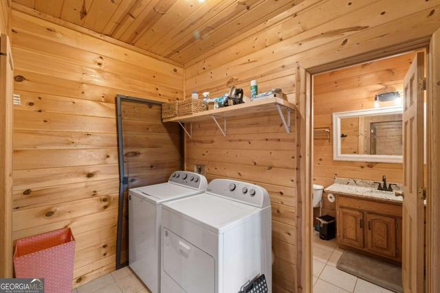 258 Dupont Drive, Blue Ridge, GA 30513