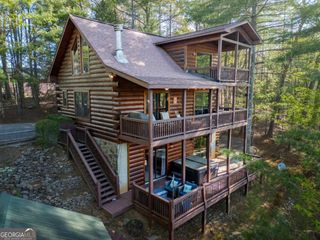 258 Dupont Drive, Blue Ridge, GA 30513
