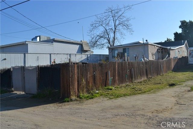 412 Kern Street, Taft, CA 93268