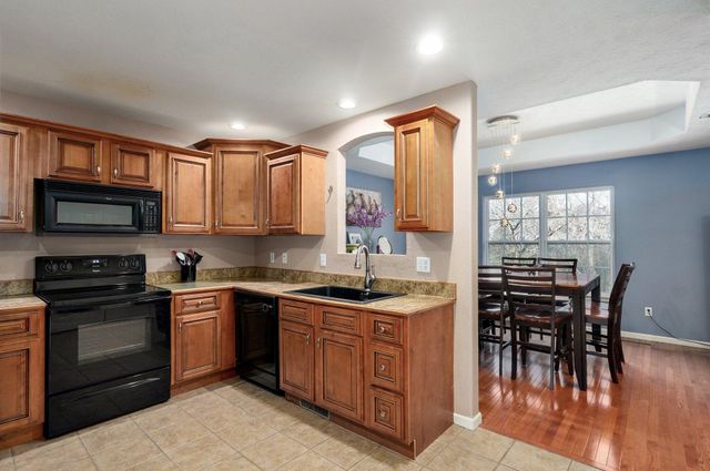 3031 W Augusta Hills Street, Springfield, MO 65803