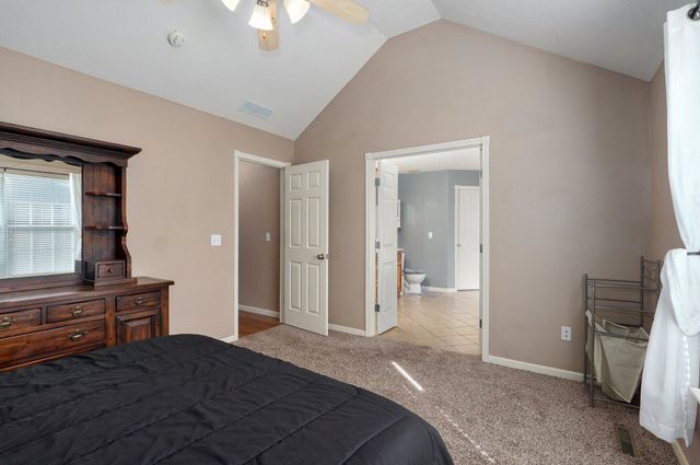 3031 W Augusta Hills Street, Springfield, MO 65803