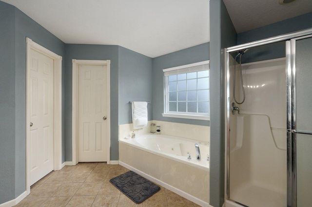 3031 W Augusta Hills Street, Springfield, MO 65803