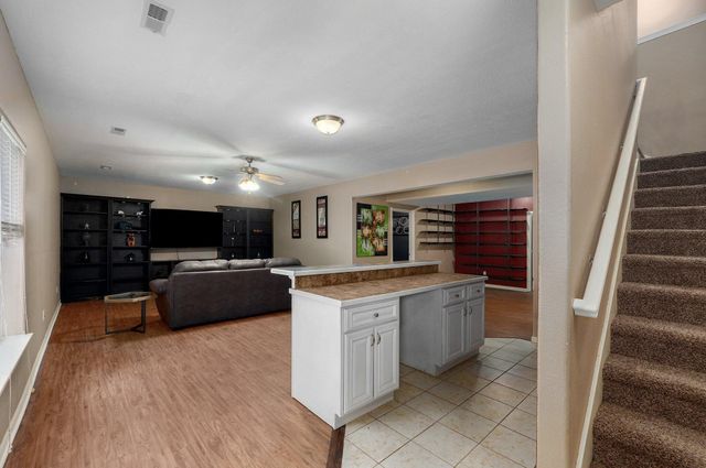 3031 W Augusta Hills Street, Springfield, MO 65803