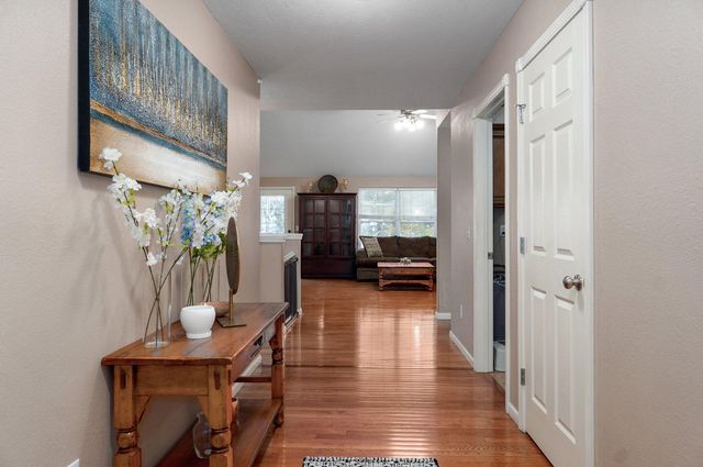 3031 W Augusta Hills Street, Springfield, MO 65803